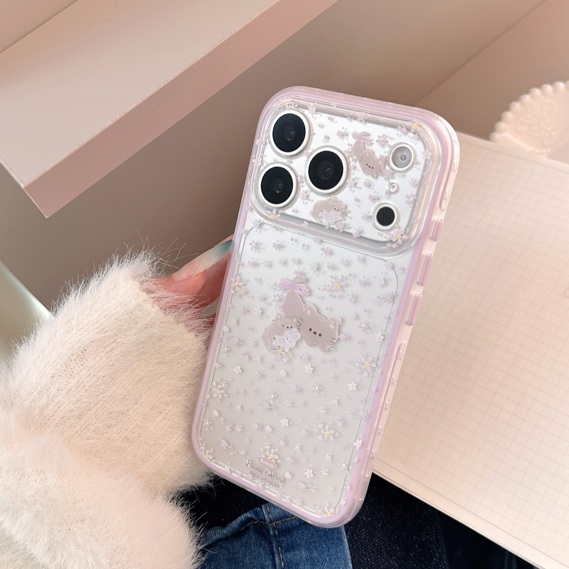 图片[2]-Cute Purple Floral Cat Phone Case for iPhone 18 Pro Max 17 16 15 Series, Matte Finish, Large Camera Cutout, Aesthetic Cartoon Protective Cover-Siyaora